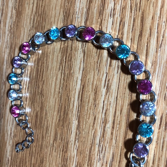 Avon Jewelry - BRACELET VINTAGE AVON NWOT